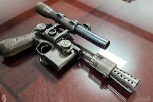 The Million Dollar Gun: Han Solo DL-44 Heavy Blaster Prop