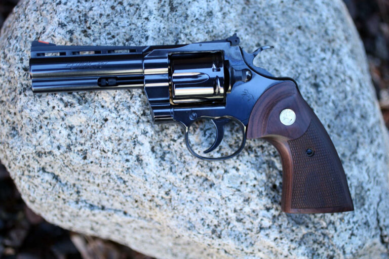 Colt Python: Back in Blue | RECOIL