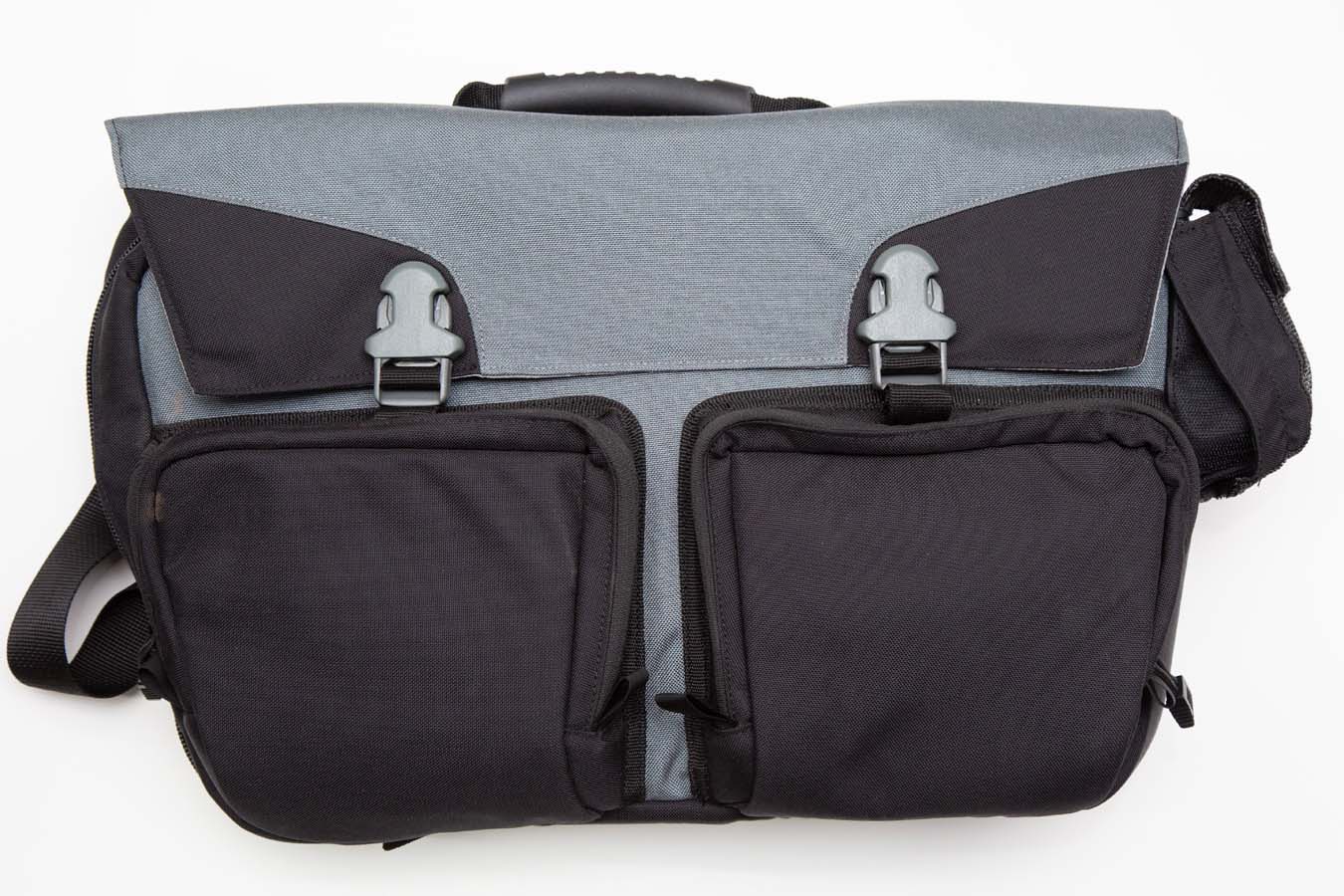 What S In The Bag A Look At The B T Tp9 Review Recoil