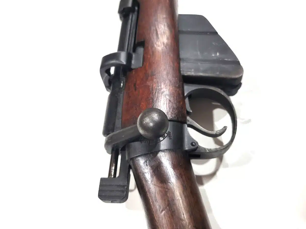 [Resim: Lee-Enfield-SMLE-17.jpg.webp]