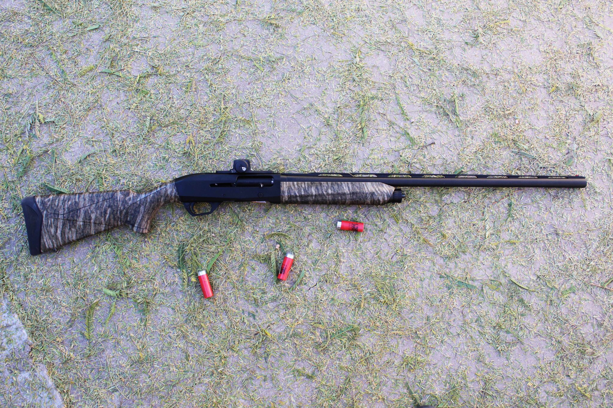 Redfield Vector 12ga Inertia Semiauto Shotgun: Best Beginner Hunting ...